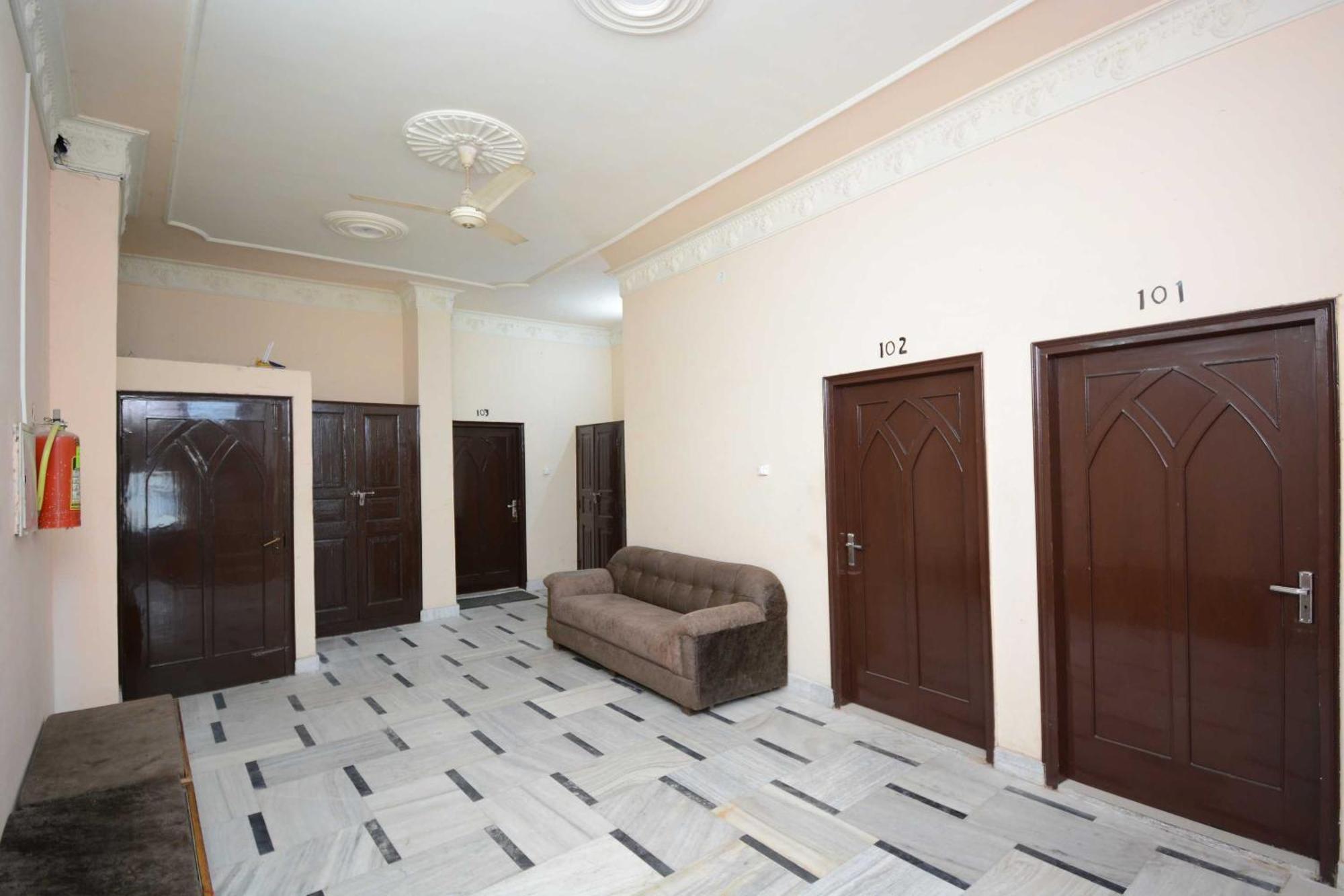 Hotel Asia Palace Pathānkot Exterior photo